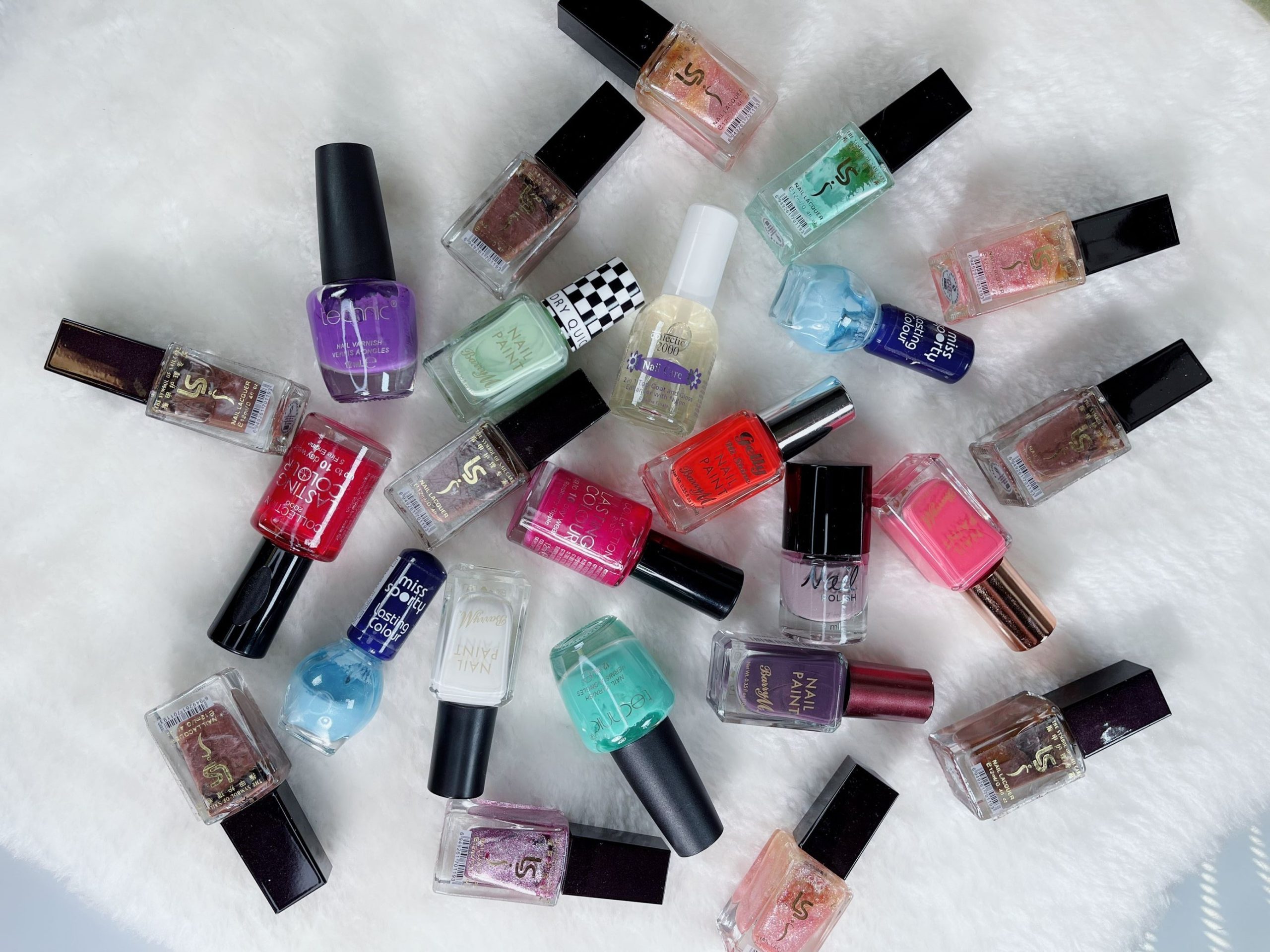 24pcs Mixed Nail Polish Colour Zone Cosmetics