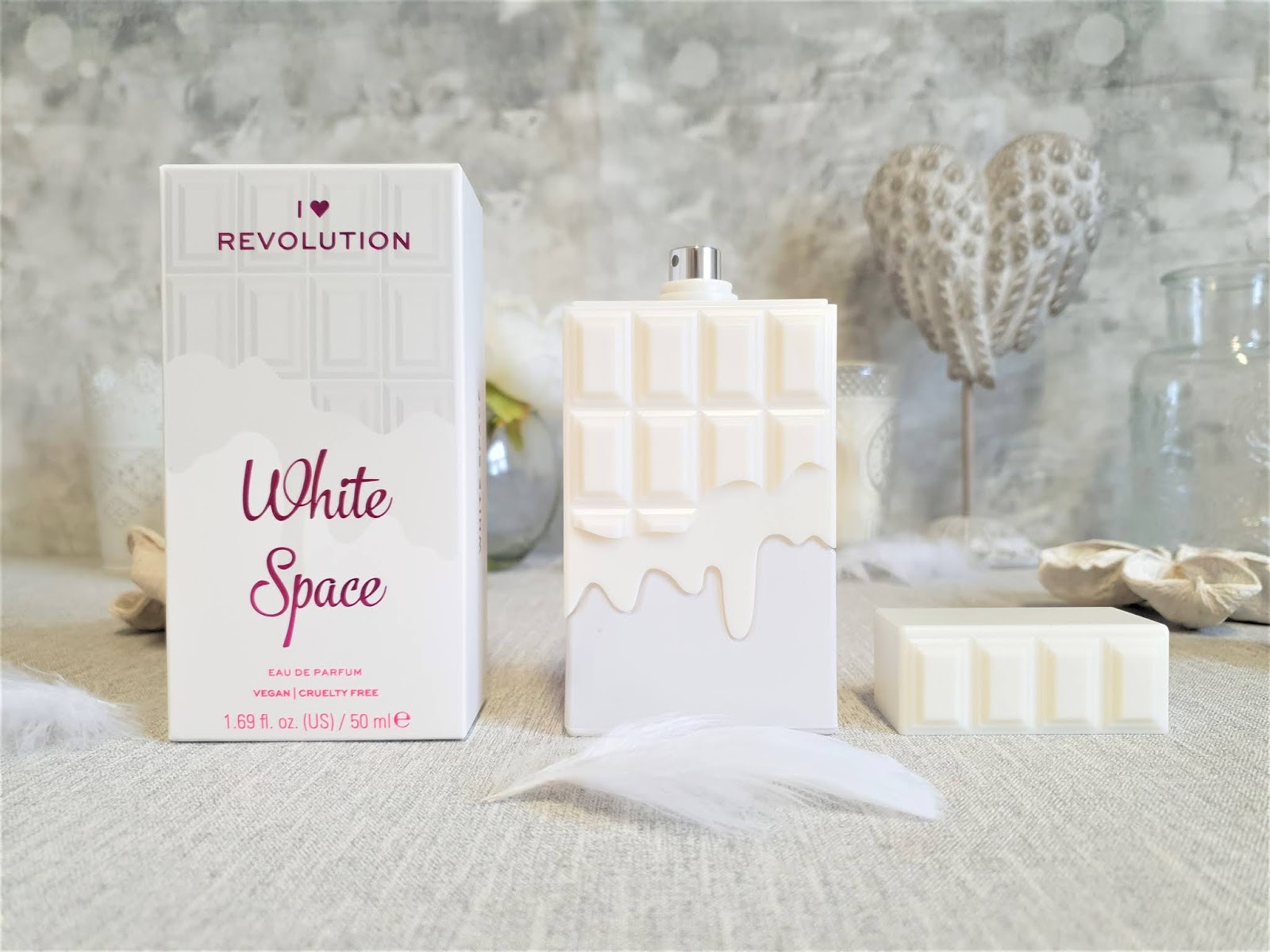I Heart Revolution White Space Eau De Parfum 50ml 1