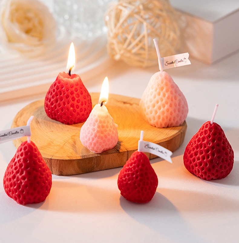 9pcs Cute Strawberry Shaped Sweet Scented Candle Gift Set