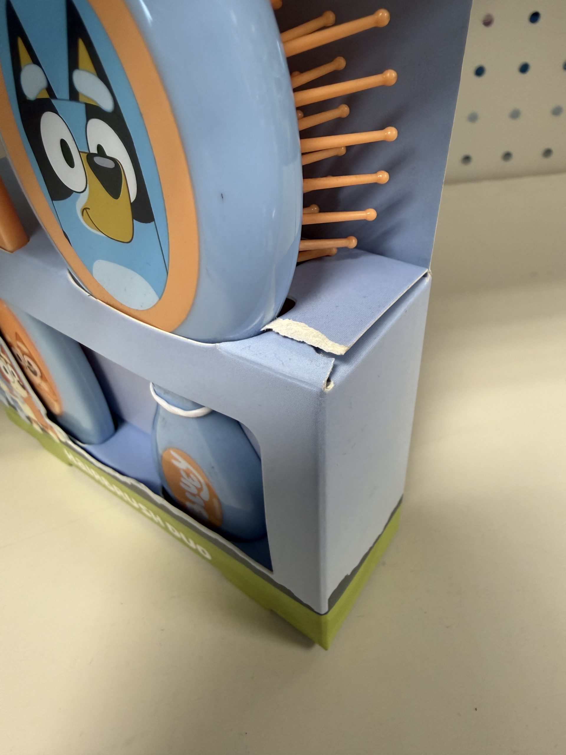 Bluey Hairbrush and Comb Set (slightly damaged package)